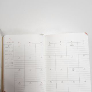 리훈 2023년 하고싶은말다이어리 (세로/정사각 중 택 1, 베이지/블루 중 택 1) — 5점을 준 리뷰어가 2023년 2월 올린 사용 사진