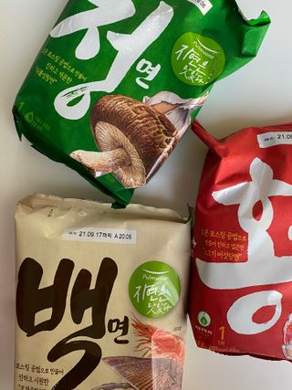 [풀무원] 자연은맛있다 정면, 백면, 홍면  세트 — 5점을 준 리뷰어가 2021년 4월 올린 사용 사진