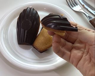 [메종콜리브리] 프랑스 마들렌 메종콜리브리 초콜릿 마들렌 2팩 — 5점을 준 리뷰어가 2021년 12월 올린 사용 사진