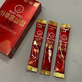힘내라김홍삼 하루홍삼정스틱 10g x 10포 — 5점을 준 리뷰어가 2021년 3월 올린 사용 사진