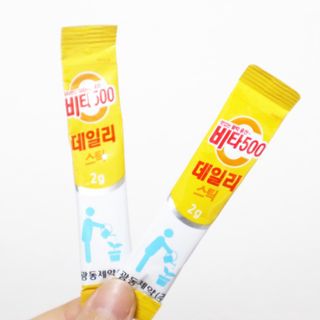 광동제약 [광동] 비타500데일리스틱 70포X2개 + 뚱랑이엽서 + 쇼핑백 증정 — 5점을 준 리뷰어가 2022년 1월 올린 사용 사진