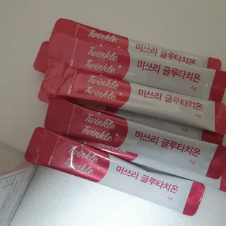 메디포스트 모비타 미쓰리 글루타치온 30포 — 5점을 준 리뷰어가 2023년 1월 올린 사용 사진