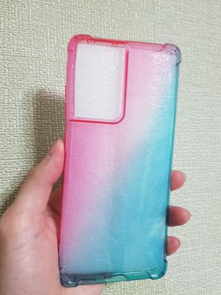 뮤즈캔 갤럭시S21 시리즈 그라데이션 탱크방탄 케이스 — 5점을 준 리뷰어가 2021년 2월 올린 사용 사진