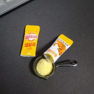 광동생활건강 [광동] 비타500데일리스틱  ★빼빼로데이★ 30포+70포+ 뚱랑이스티커+빼빼로+쇼핑백 — 5점을 준 리뷰어가 2022년 11월 올린 사용 사진