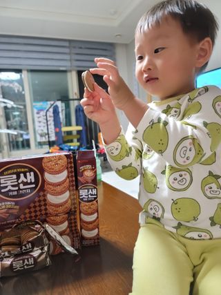 롯데제과 롯샌 카페크런치 — 5점을 준 리뷰어가 2021년 10월 올린 사용 사진