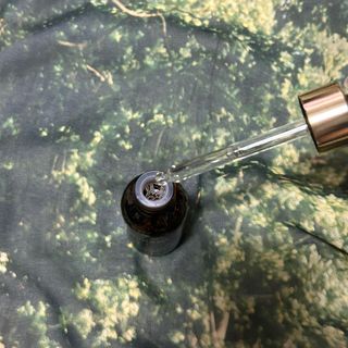 스킨큐어 산다화 비타민c 화이트닝 에센스 30ml — 5점을 준 리뷰어가 2023년 9월 올린 사용 사진