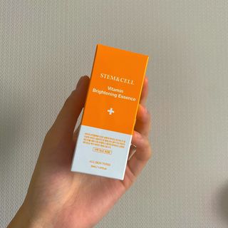 체르엠 스템앤셀 비타민 브라이트닝 에센스 30ml 1개 — 4점을 준 리뷰어가 2021년 9월 올린 사용 사진