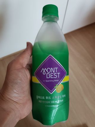 몽베스트 Montbest with Sparkling water Lemon OR Lime 20병(랜덤) — 5점을 준 리뷰어가 2022년 5월 올린 사용 사진