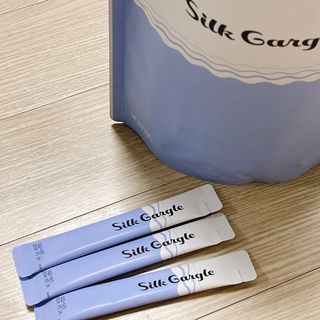 실크가글 실크단백질 함유 구강청결제 11ml 50포 — 4.5점을 준 리뷰어가 2021년 9월 올린 사용 사진