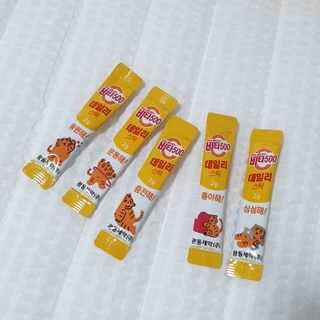 광동생활건강 [광동] 비타 500 데일리 스틱 VB, VC를 함유한 멀티비타민 30포+30포 — 5점을 준 리뷰어가 2022년 7월 올린 사용 사진