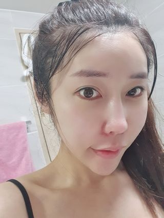 [바이로담] 저자극 약산성버블 폼 폼클렌징 150ml — 5점을 준 리뷰어가 2021년 3월 올린 사용 사진