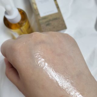 [스킨1004] 마다가스카르 센텔라 앰플 100ml — 4.5점을 준 리뷰어가 2024년 6월 올린 사용 사진