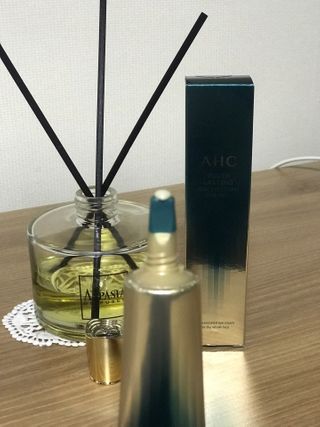 [NEW 탄력유턴 아이크림] AHC 유스 래스팅 리얼 아이크림 포 페이스 — 5점을 준 리뷰어가 2021년 2월 올린 사용 사진