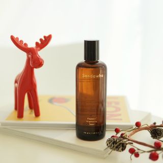 스킨큐어 산다화 비타민c 화이트닝 토너 150ml — 5점을 준 리뷰어가 2021년 12월 올린 사용 사진