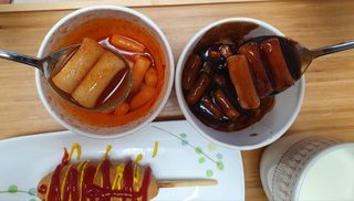 유비쿡 컵떡볶이 매운컵떡볶이2개/ 짜장컵떡볶이 2개  총 4개세트 — 4점을 준 리뷰어가 2021년 2월 올린 사용 사진