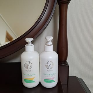 mom e 맘이 내추럴 베이비 케어 샴푸앤바스+로션 — 4점을 준 리뷰어가 2021년 1월 올린 사용 사진