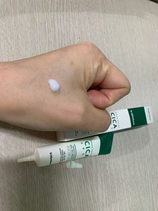 [위드덤] 워터풀 인텐스 리페어 포뮬라 — 5점을 준 리뷰어가 2021년 11월 올린 사용 사진