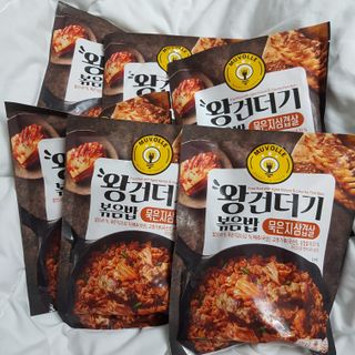 한성기업 무볼레 왕건더기 볶음밥 묵은지삼겹살 — 5점을 준 리뷰어가 2021년 10월 올린 사용 사진