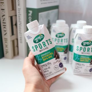 셀렉스스포츠 셀렉스 스포츠 웨이 프로틴 초콜릿 _ 330ml x 12팩 — 5점을 준 리뷰어가 2021년 3월 올린 사용 사진
