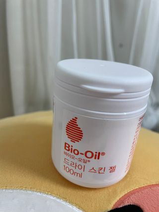 바이오오일 [바이오-오일] 드라이 스킨 젤 100ml — 5점을 준 리뷰어가 2021년 10월 올린 사용 사진