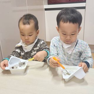 남양유업 또깍 접어 떠먹는 불가리스 2종 — 5점을 준 리뷰어가 2021년 1월 올린 사용 사진