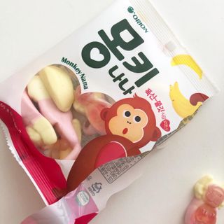 폭신 쫄깃 식감 로맨스, 몽키나나 젤리 8봉지 — 5점을 준 리뷰어가 2021년 3월 올린 사용 사진