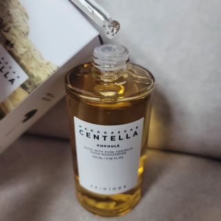 [스킨1004] 마다가스카르 센텔라 앰플 100ml — 5점을 준 리뷰어가 2024년 6월 올린 사용 사진