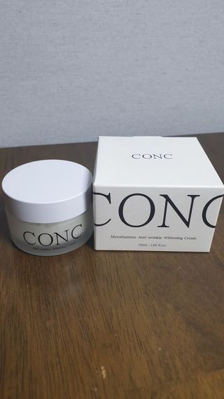 CONC 콩크 미로탐누스 안티링클 화이트닝 크림 — 4점을 준 리뷰어가 2021년 2월 올린 사용 사진