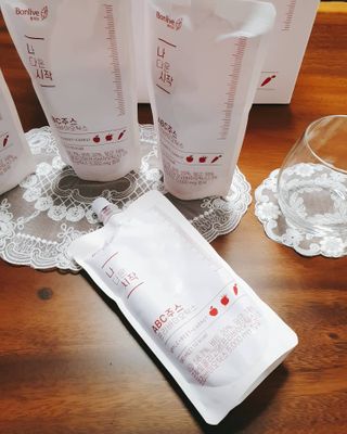 12월 15일 출시, 건강기능식품 브랜드 본리브 나 다운 시작 제품 3종 — 5점을 준 리뷰어가 2021년 2월 올린 사용 사진