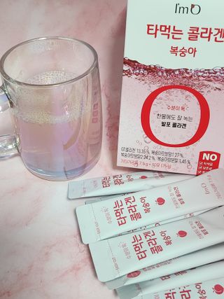 [음료수 대신 가능!]  빠르게 흡수되는 아임오 타먹는 콜라겐 1박스 — 5점을 준 리뷰어가 2023년 3월 올린 사용 사진