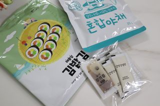 해풀잎 누구나 김밥*1ea [(혼합야채 35g *1ea,  김밥김 (5g, 5ea),  양념간장 (6g, 5ea), 참기름(5g, 2ea)] — 5점을 준 리뷰어가 2022년 5월 올린 사용 사진
