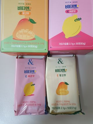 비타앤C 레몬맛, 망고맛 — 5점을 준 리뷰어가 2021년 4월 올린 사용 사진