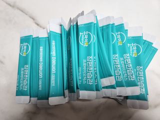 [유산균] 오마이락 장편한습관 프로바이오틱스 30P — 5점을 준 리뷰어가 2022년 12월 올린 사용 사진