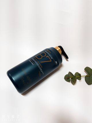 [포레스트스토리] 탈모증상완화 샴푸 1,000ml — 5점을 준 리뷰어가 2022년 3월 올린 사용 사진