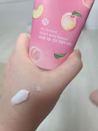 [후르디아] 복숭아 바디워시+바디에센스 세트 — 5점을 준 리뷰어가 2021년 3월 올린 사용 사진