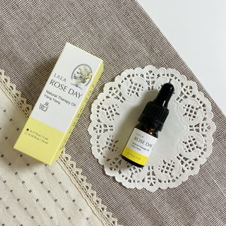 라라로즈데이 시즌2 천연 아로마오일 Y존 케어 속옷향수 이너퍼퓸 5ml  여성의 자존감을 UP시키자 — 5점을 준 리뷰어가 2021년 9월 올린 사용 사진