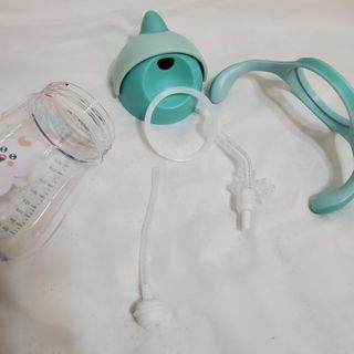 유비맘 트라이탄 코니빨대컵_컬러 랜덤 발송 — 5점을 준 리뷰어가 2021년 3월 올린 사용 사진
