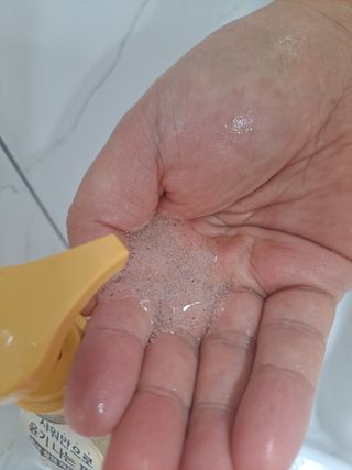 벨먼 내추럴스파 수분광채 스크럽 바디워시 600ml 5종 — 4점을 준 리뷰어가 2022년 5월 올린 사용 사진