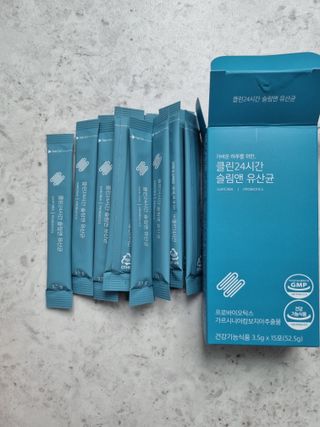 클린24시간 슬림앤유산균 1박스 (3.5g X 15포) — 4점을 준 리뷰어가 2022년 10월 올린 사용 사진