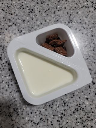 매일바이오 토핑요거트 — 5점을 준 리뷰어가 2021년 5월 올린 사용 사진