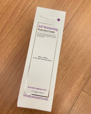 셀프 모이스처라이징 프로텍션 크림 셀프 모이스처라이징 프로텍션크림 — 5점을 준 리뷰어가 2022년 4월 올린 사용 사진