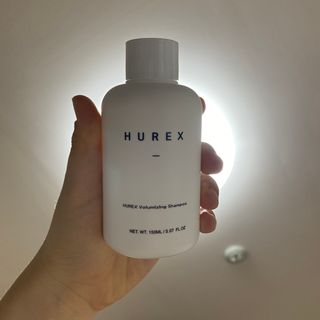 [HUREX] 휴렉스 볼류마이징 탈모완화 기능성 샴푸 150ml x 2개 — 4점을 준 리뷰어가 2021년 9월 올린 사용 사진