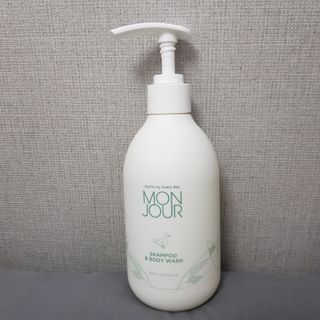 토박스코리아 몽쥬르 유아 샴푸앤워시 300ml — 5점을 준 리뷰어가 2021년 5월 올린 사용 사진