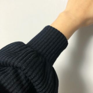 프런투라인 비마이 봄버 포켓 크롭 가디건 — 5점을 준 리뷰어가 2022년 3월 올린 사용 사진