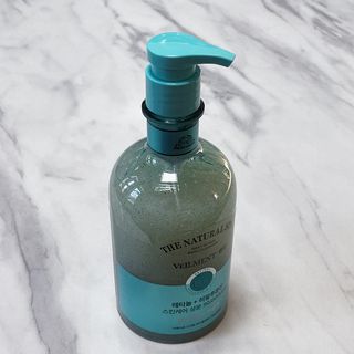 벨먼 내추럴스파 수분광채 스크럽 바디워시 600ml 5종 — 5점을 준 리뷰어가 2022년 5월 올린 사용 사진