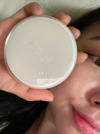 세렌디뷰티 퍼펙트 에어리 래디언스 쿠션 — 5점을 준 리뷰어가 2021년 12월 올린 사용 사진