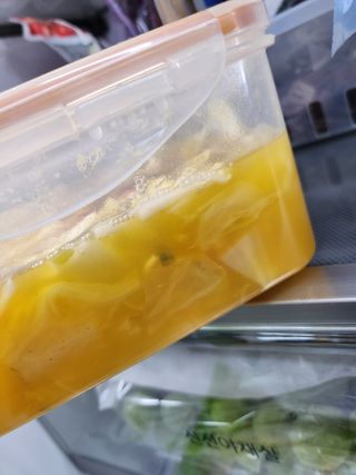 셰프애찬 단호박 백김치 1kg — 4점을 준 리뷰어가 2022년 10월 올린 사용 사진