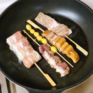 [다물꼬치] 모듬꼬치 10개 +데리야끼소스120g+매운고추소스120g — 5점을 준 리뷰어가 2021년 10월 올린 사용 사진
