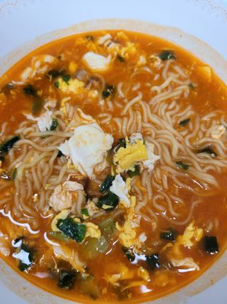 [풀무원] 자연은맛있다 정면, 백면, 홍면  세트 — 5점을 준 리뷰어가 2021년 4월 올린 사용 사진