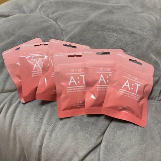입 냄새 완화에 도움을 주는 에티켓 캔디 복숭아맛 앳캔디 — 5점을 준 리뷰어가 2020년 12월 올린 사용 사진